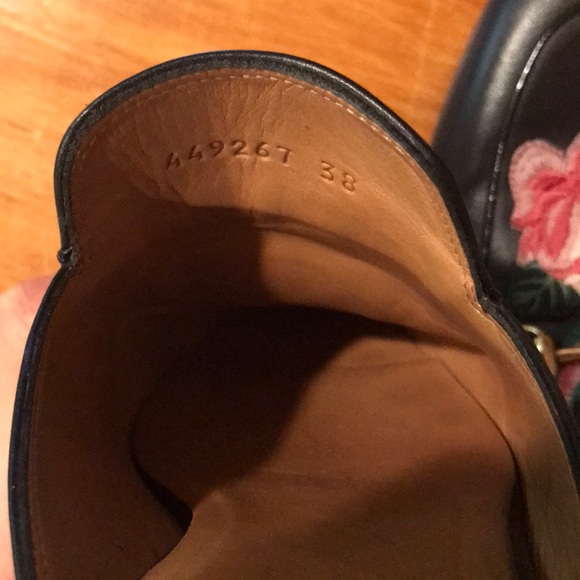 Gucci Princetown Loafer Mule with Flower Rose - Picture 4 of 8